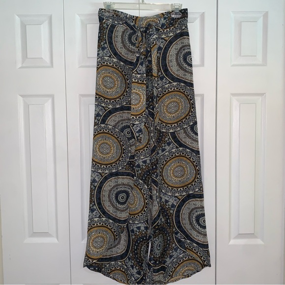 So unique! ANGL pant with attached overlay wrap skirt with tie SzSmall - Picture 4 of 12